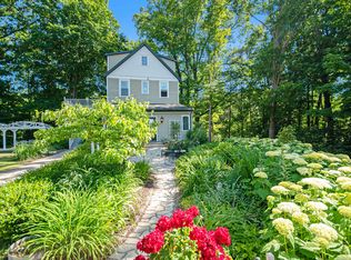 7073 Baseline Rd, South Haven, MI 49090