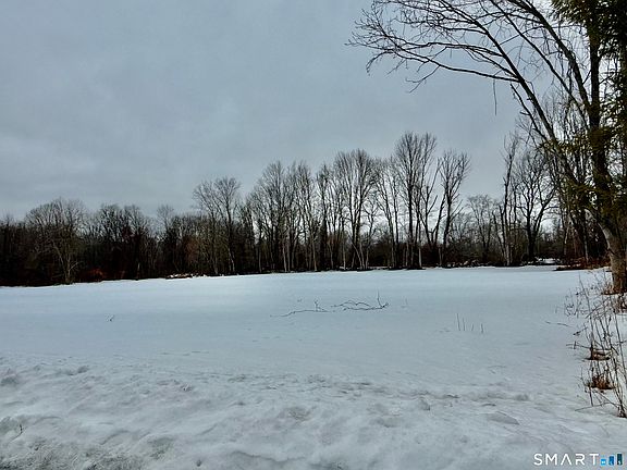 2nd image of 249 Wall Street