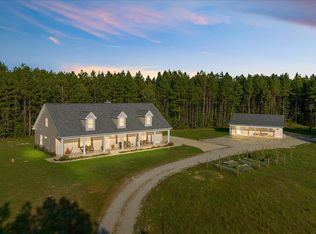 1823 Log Cabin Rd, Beaverdam, VA 23015