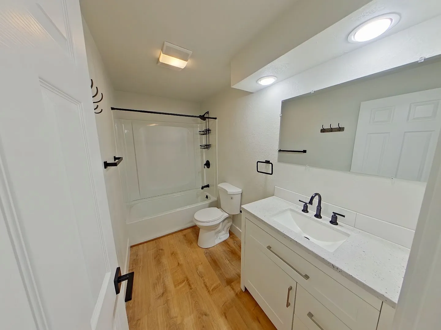 60 West 34th Ave & 3410 McMillan St — Photo 4