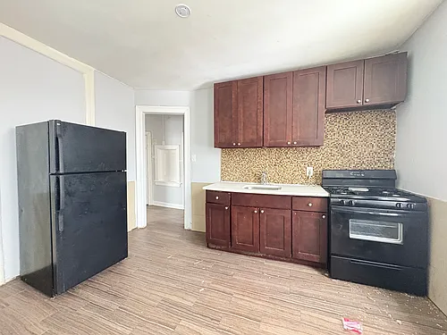 473 Ocean Ave Photo 1