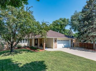9630 Saratoga Ln N, Maple Grove, MN 55369