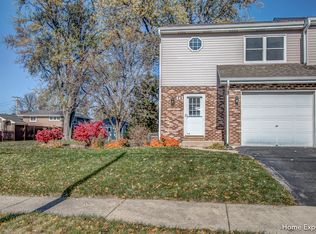 10 W 57th St, Westmont, IL