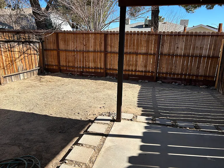 720 N Florence St #B — Photo 17