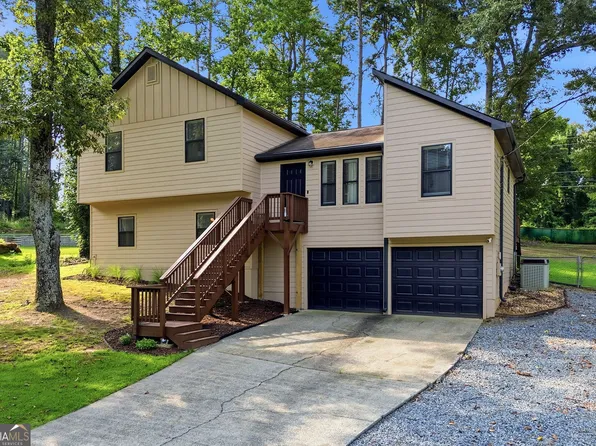 4032 Maxanne Dr NW, Kennesaw, GA 30144