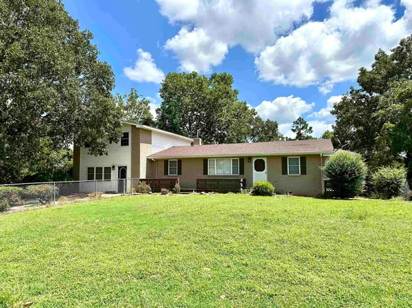 766 W Main St, Melbourne, AR 72556