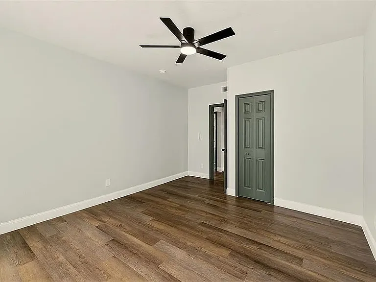 206 N Macdill Ave — Photo 10