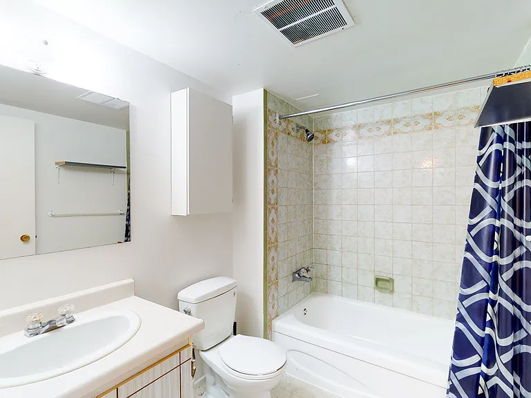 305 Presland Rd — Photo 4