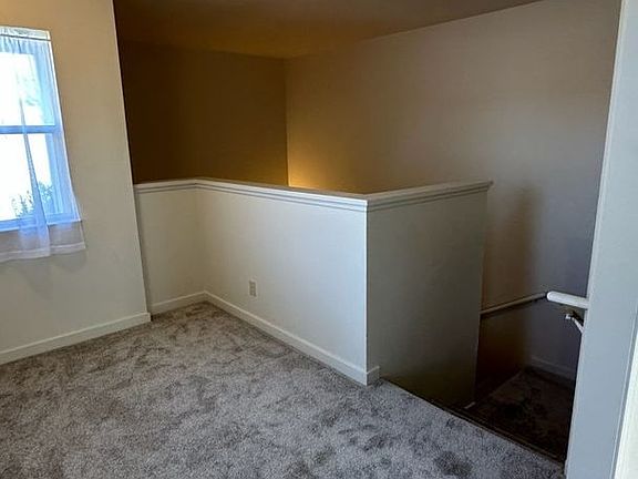 5th image of 816 1st St W