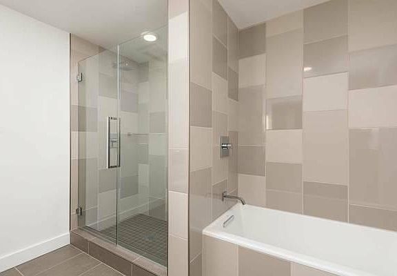 2nd image of 718 Long Bridge St #123456