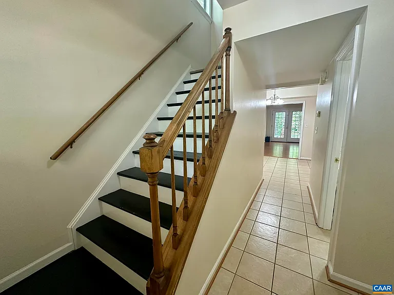 3159 Saddlebrook Ln — Photo 12