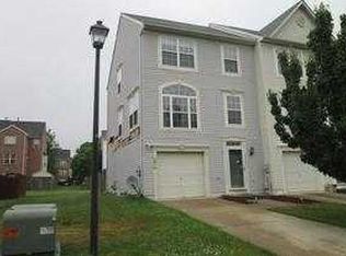 9870 Moffit Pl, Waldorf, MD