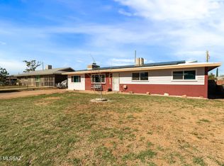 27 W Freihage Dr, Sierra Vista, AZ 85635