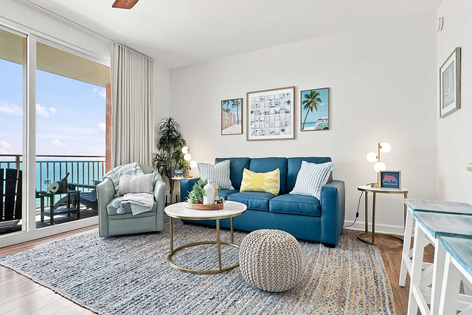 1 bed, 2.0 bath, 882 sqft, $1,583 — Photo 1