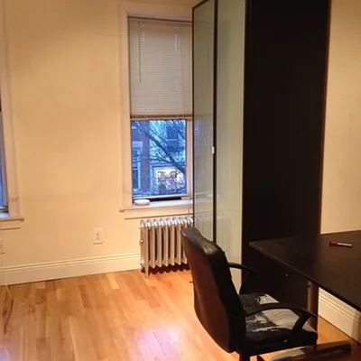 Rented by Nooklyn NYC LLC | media 34