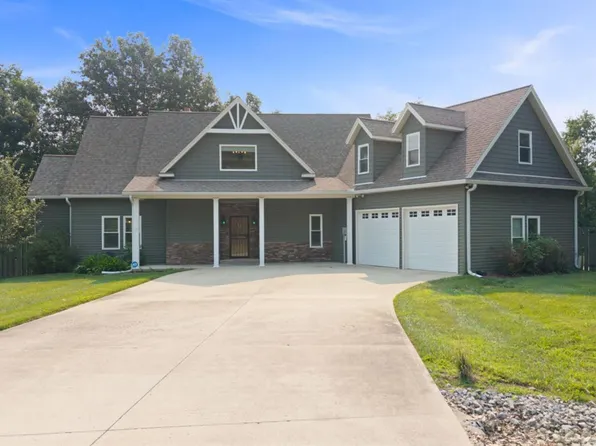 421 Shaker Run Rd, Peebles, OH 45660