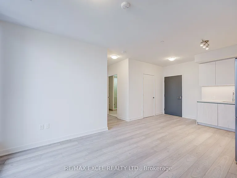 5858 Yonge St #1011 — Photo 19
