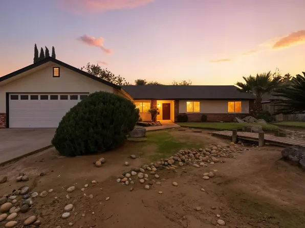 2464 N Douty St, Hanford, CA 93230