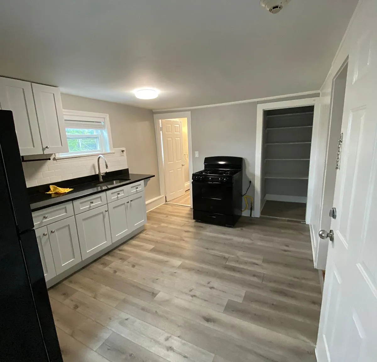 28 Vine St Haverhill Ma - 301 — Photo 1