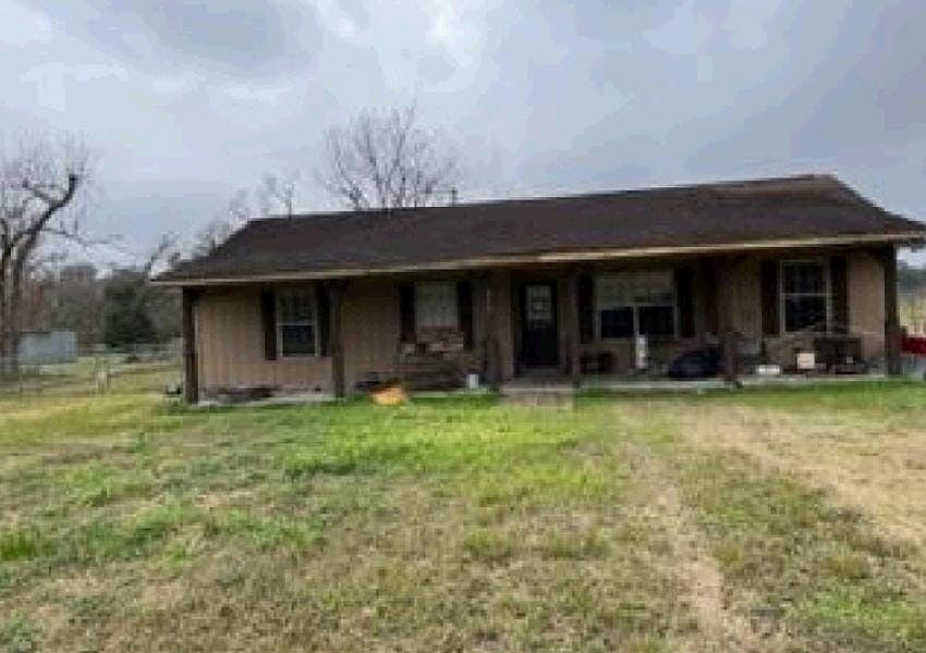 1st image of 412 Durazno Rd