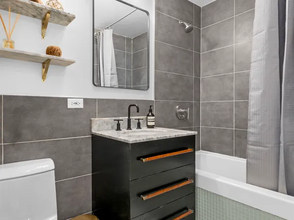 151 Manhattan Avenue image 7 of 7