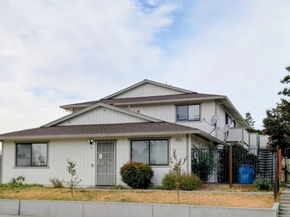 2416 L St, Antioch, CA 94509