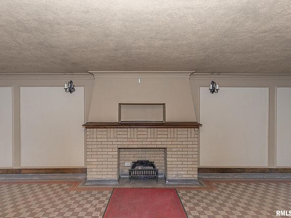 4th image of 2512 N Harrison St APT L3