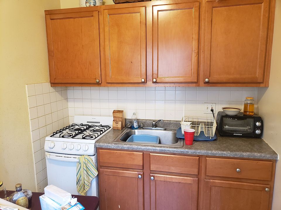 2nd image of 1712 W Estes Ave APT 104
