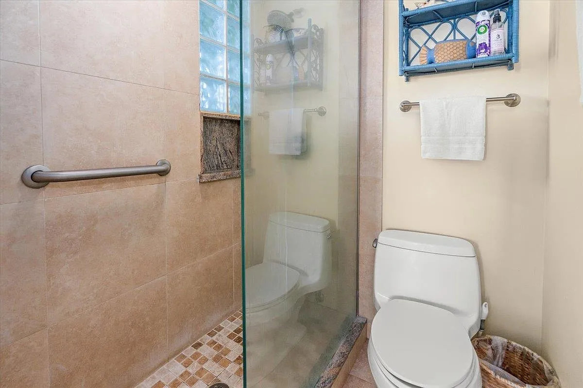 1 bed, 768 sqft, $4,900 — Photo 4