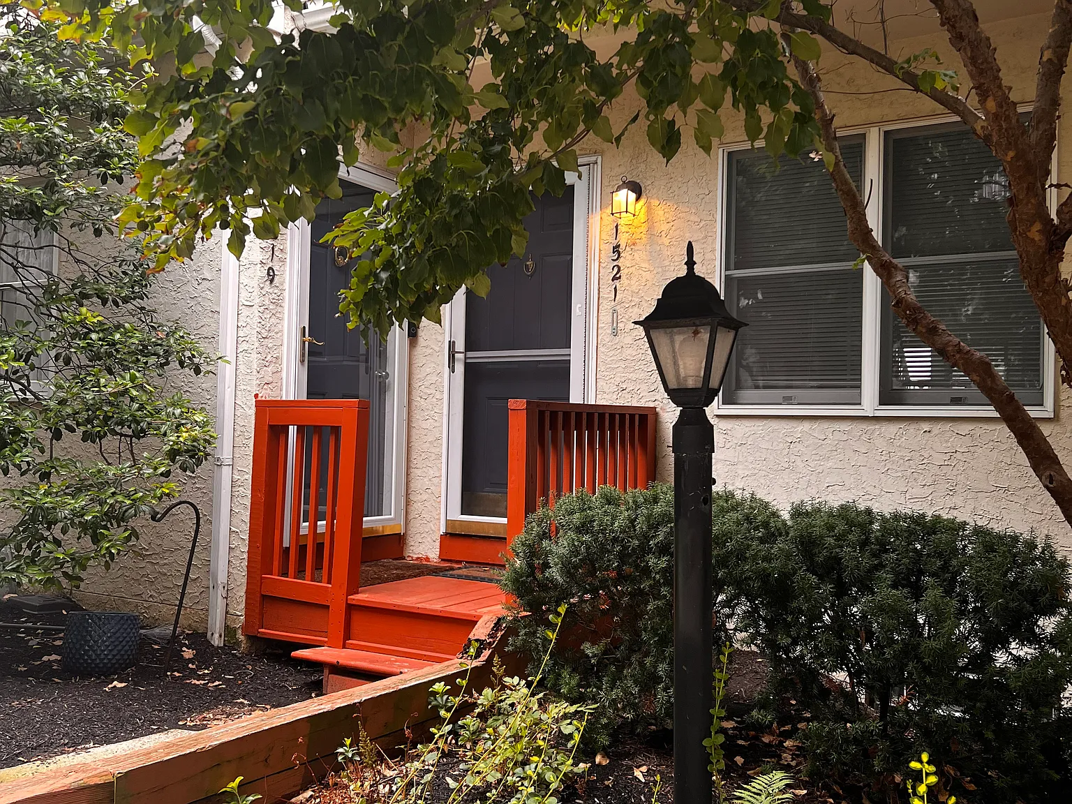 4 bed, 2784 sqft, $2,975 — Photo 3
