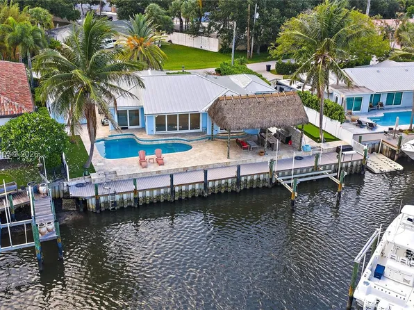 11360 W Teach Rd, Palm Beach Gardens, FL 33410