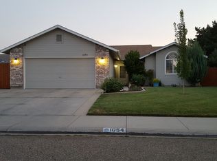 1054 Ecrossbill Ct, Meridian, ID 83642