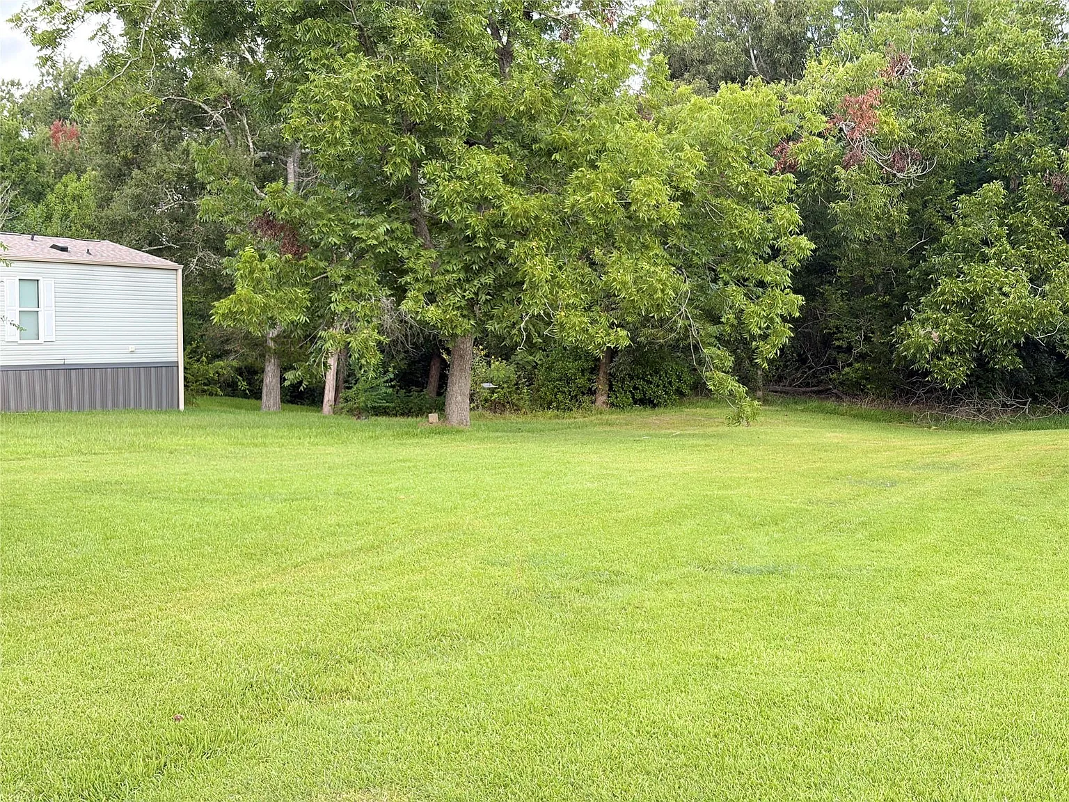 3 bed, 2.0 bath, 1152 sqft, $1,500 — Photo 2