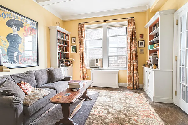 Sold by Compass | media 4