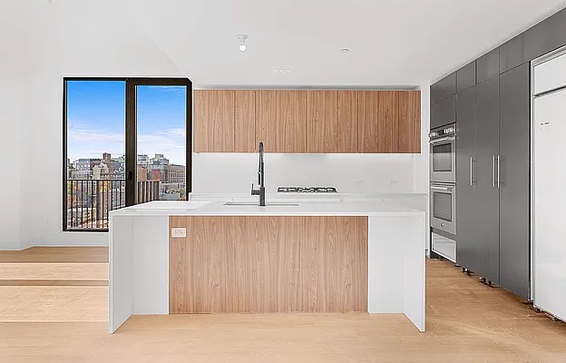 Rented by West 124th Manager LLC | media 115