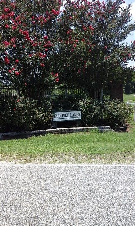 2nd image of 4148 Fair Meadows Lane Pike