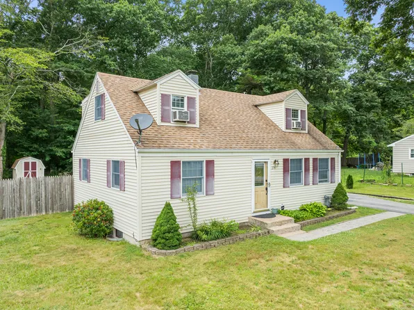 274 Connecticut Boulevard, Montville, CT 06370