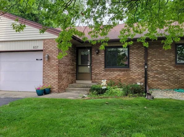 607 Gardenview Dr SW #131, Byron Center, MI 49315