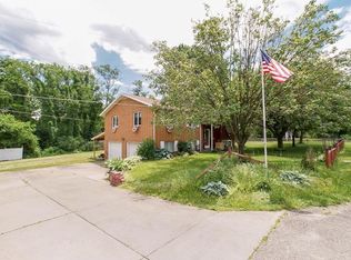 68 Camelian Ave, Uniontown, PA