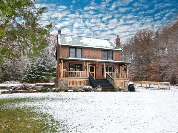 105 S Greenfield Road, Greenfield Center, NY 12833