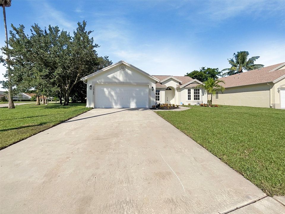 1st image of 12785 Meadowbreeze Drive