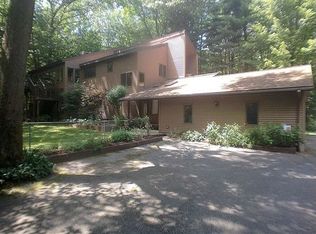 607 Macelroy Rd, Ballston Lake, NY 12019
