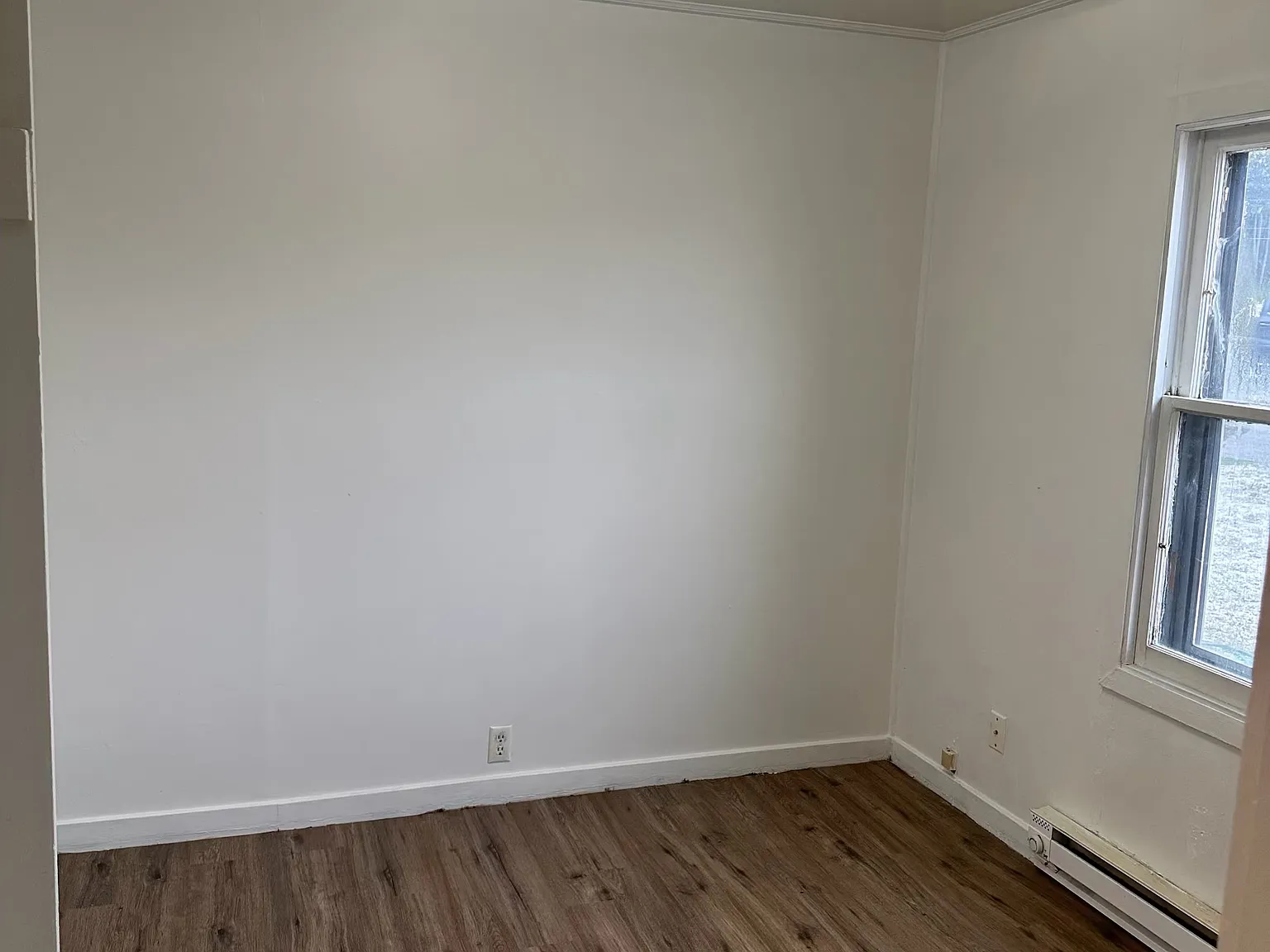 3209 Whitney Dr — Photo 4