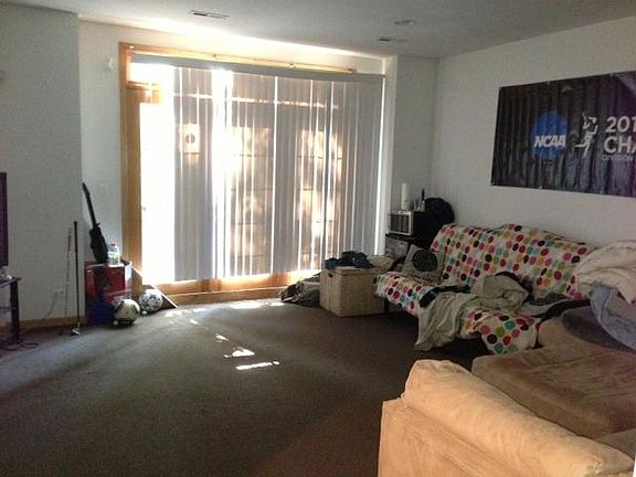 5th image of 2737 N Wayne Ave #1N1