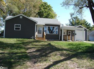 304 S Wilson St, Mount Pleasant, IA 52641