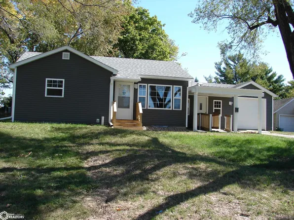 304 S Wilson St, Mount Pleasant, IA 52641