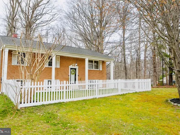 2022 5th St, Owings, MD 20736