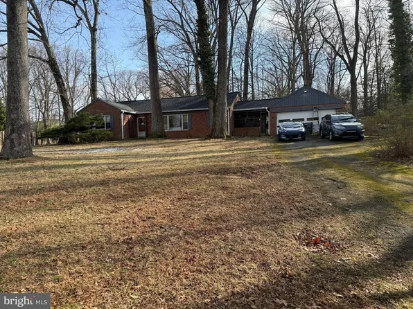 4731 Spruce Ave, Fairfax, VA 22030