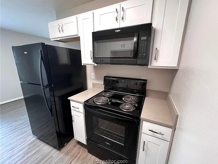 625 W Ridge Dr — Photo 4