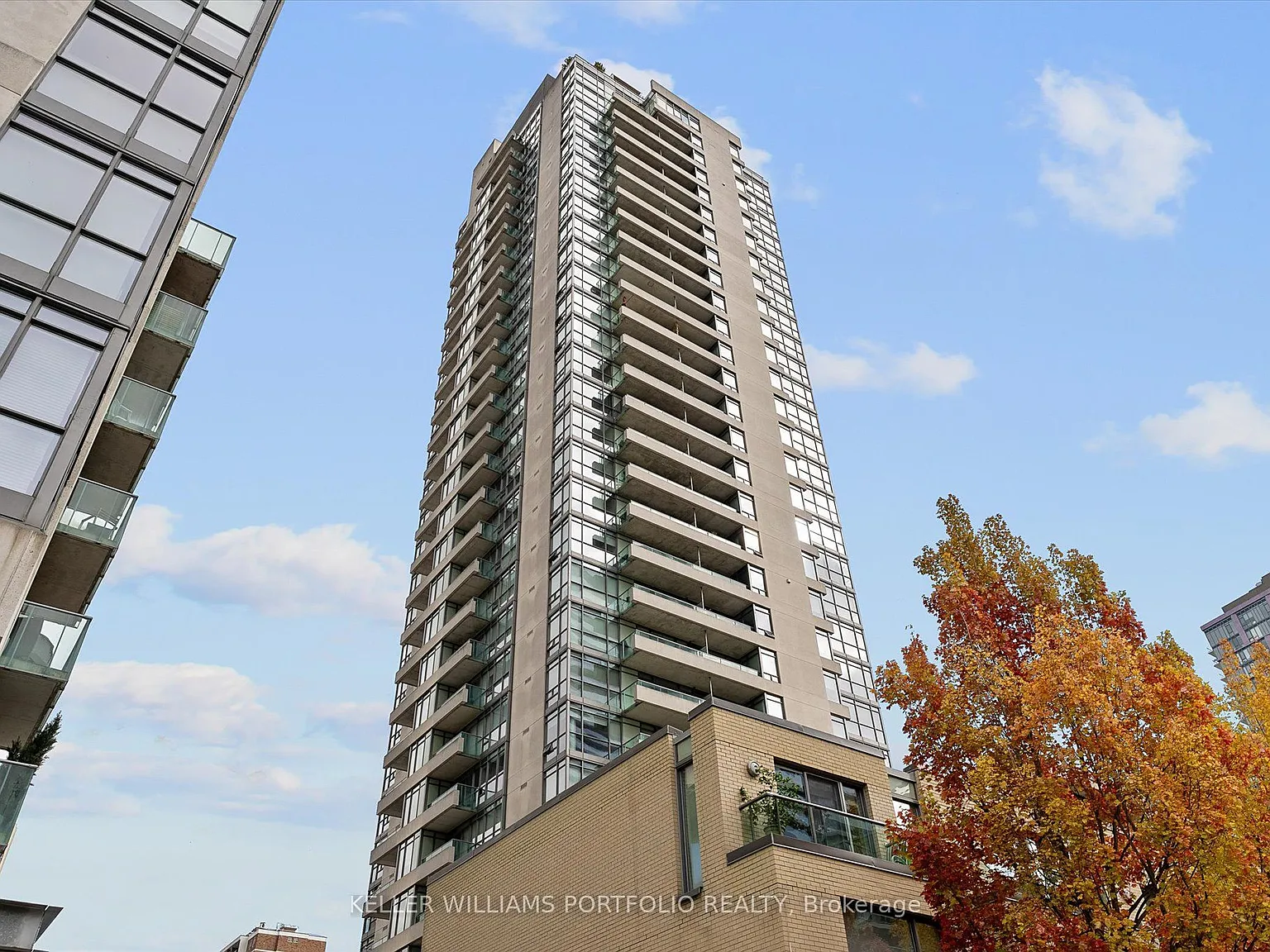 281 Mutual St — Photo 1